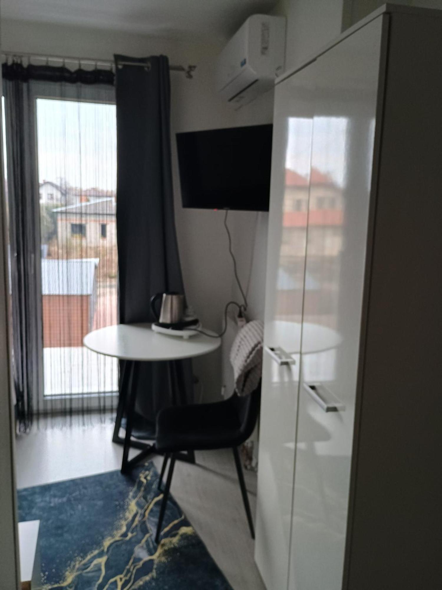 Motel Anna Serafin Radom Esterno foto